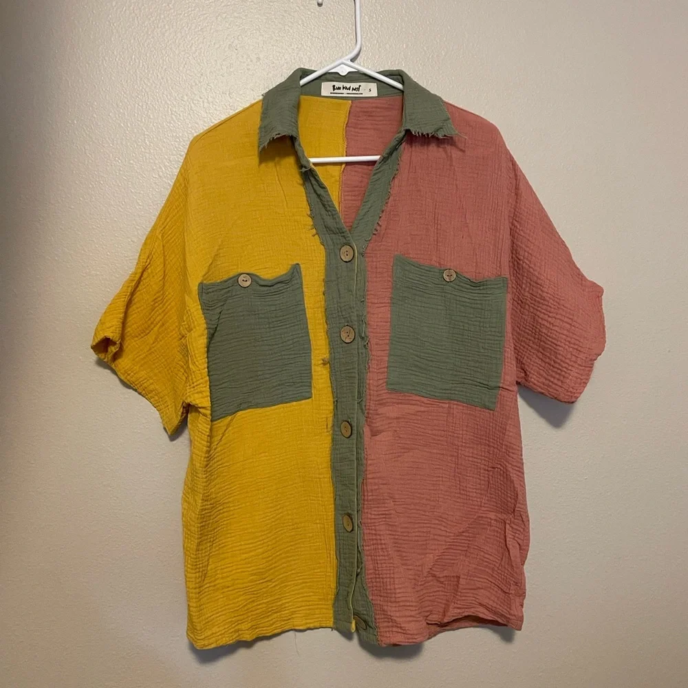 Three Bird Nest Pink and Yellow Button Down Shirt - Picture 1 of 3